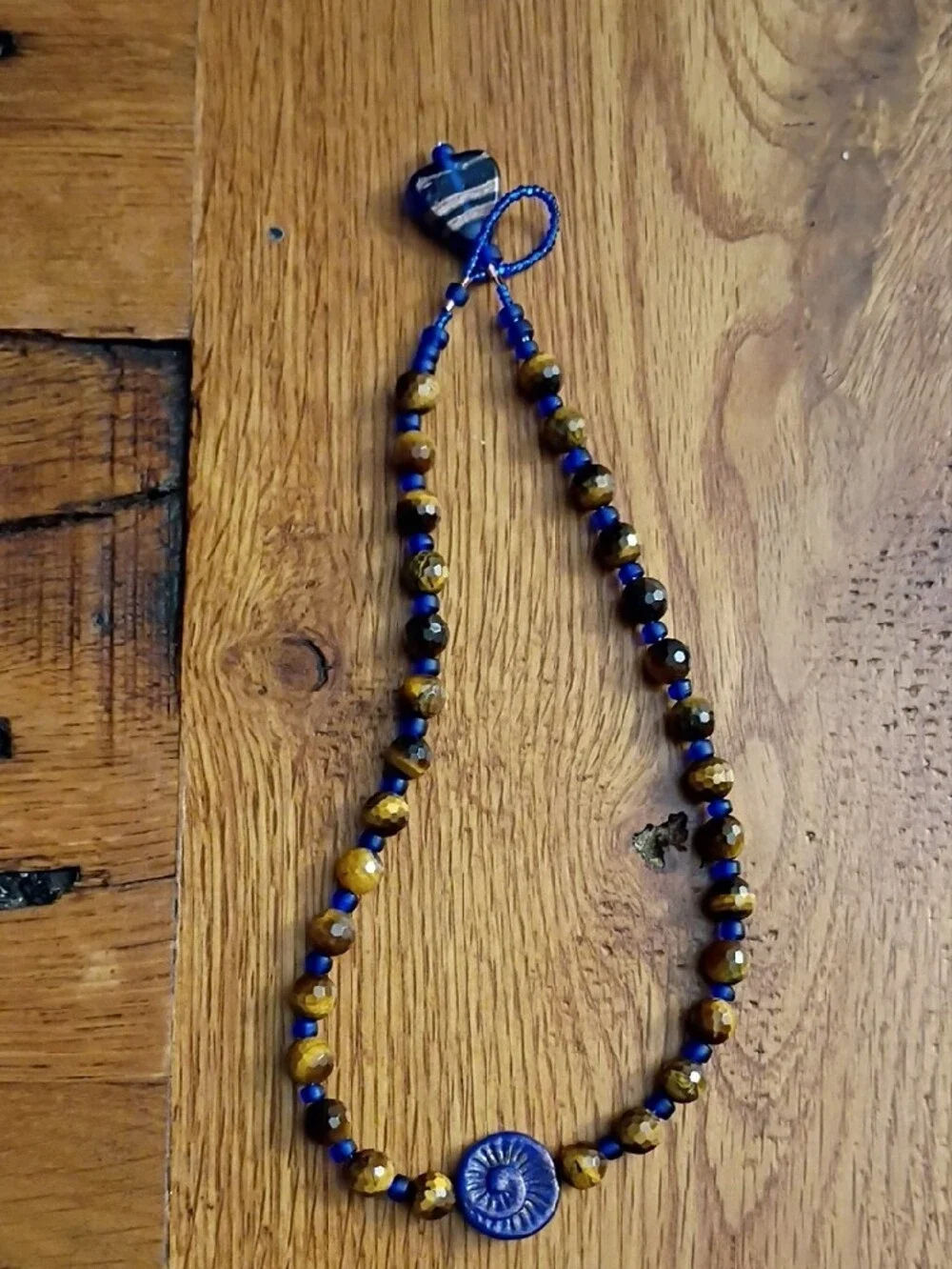 N/A elegant handmade